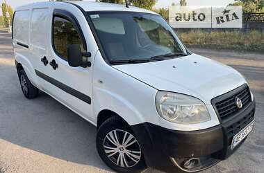 Вантажний фургон Fiat Doblo 2010 в Кам'янському