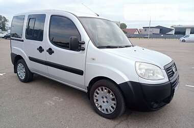 Минивэн Fiat Doblo 2014 в Киеве