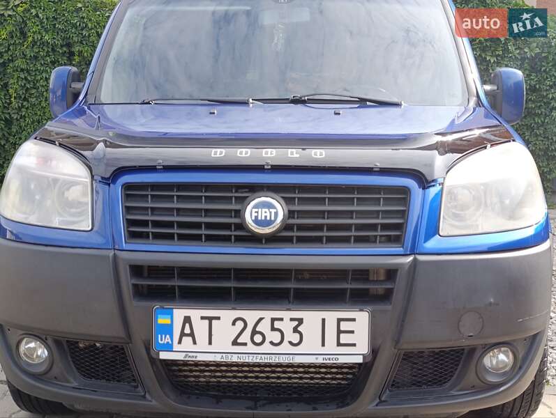 Минивэн Fiat Doblo 2006 в 