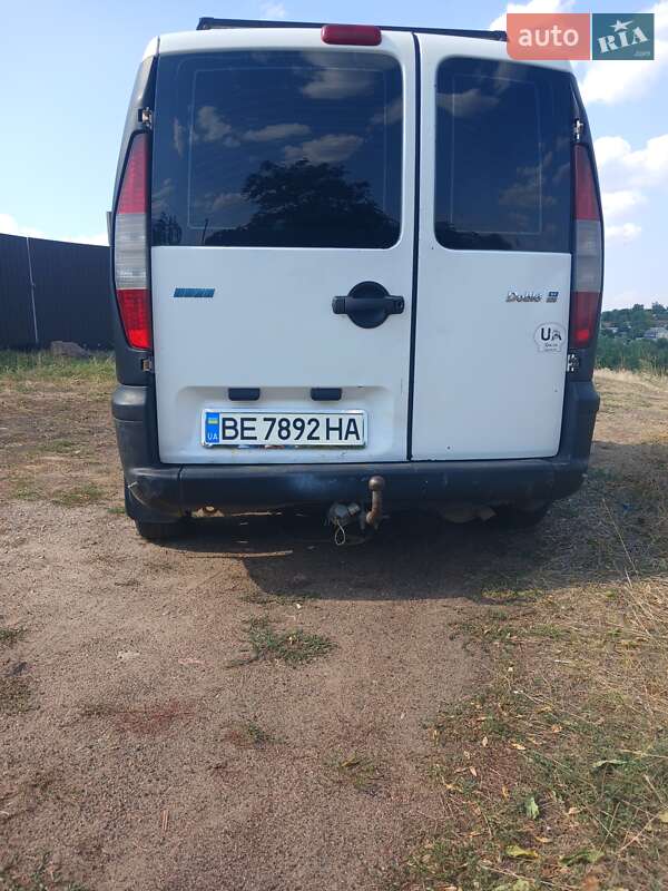 Минивэн Fiat Doblo 2004 в Первомайске