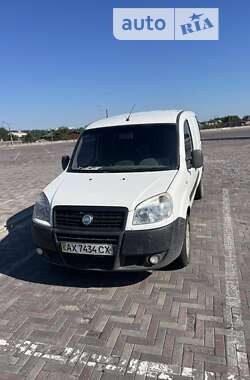 Вантажний фургон Fiat Doblo 2007 в Харкові