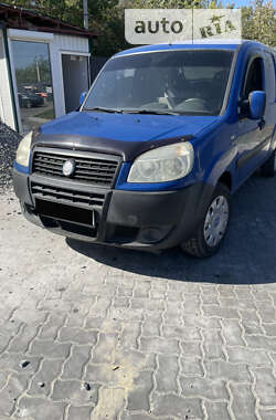 Грузовой фургон Fiat Doblo 2009 в Николаеве