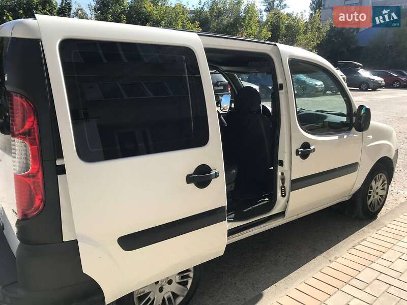 Мінівен Fiat Doblo 2006 в Сумах