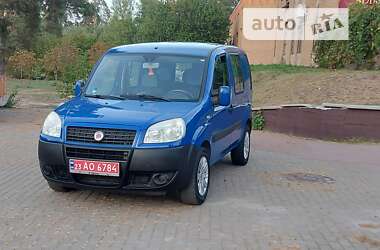 Мінівен Fiat Doblo 2009 в Києві