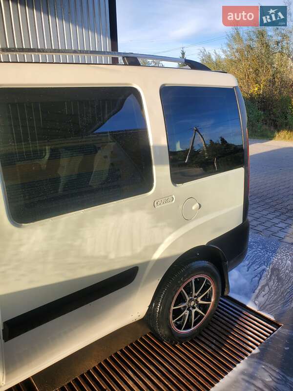 Минивэн Fiat Doblo 2006 в Черновцах фото 8 Минивэн Fiat Doblo 2006 в Черновцах