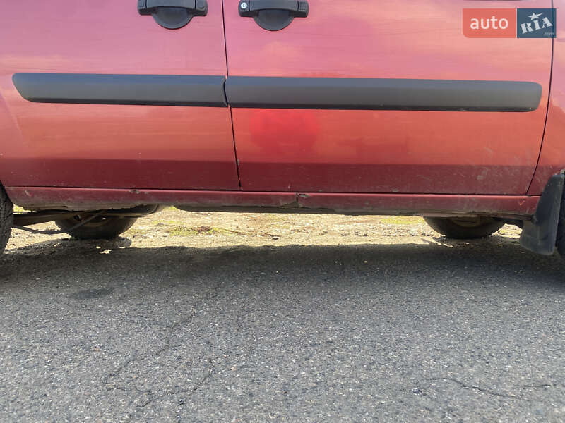 Минивэн Fiat Doblo 2005 в Побужском фото 5 Минивэн Fiat Doblo 2005 в Побужском