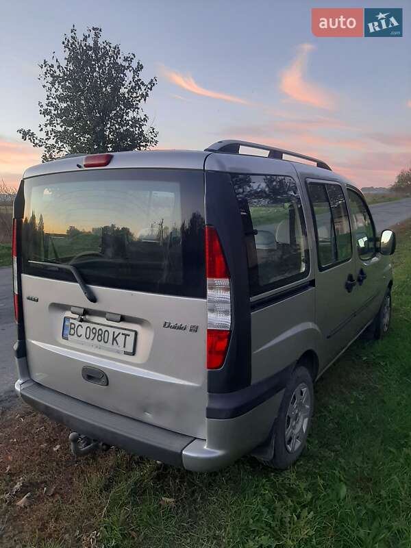 Мінівен Fiat Doblo 2004 в Деражні