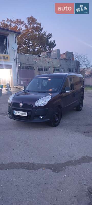 Мінівен Fiat Doblo 2010 в Чернівцях фото 8 Мінівен Fiat Doblo 2010 в Чернівцях