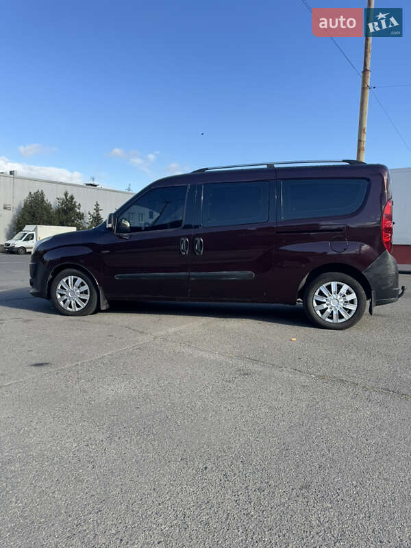 Мінівен Fiat Doblo 2011 в Кривому Розі