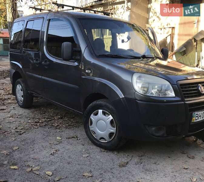 Минивэн Fiat Doblo 2011 в Одессе