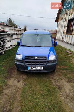 Вантажний фургон Fiat Doblo 2003 в Рокитному