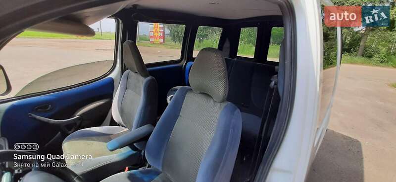 Минивэн Fiat Doblo 2003 в Березному