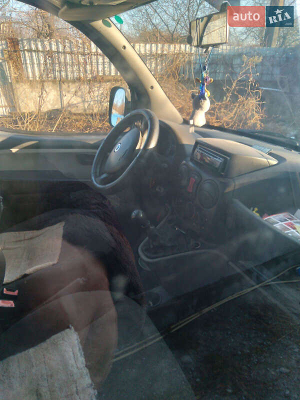 Минивэн Fiat Doblo 2006 в Киеве