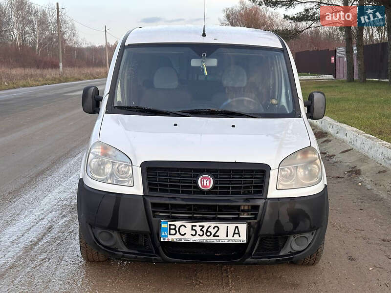 Минивэн Fiat Doblo 2015 в Львове фото 3 Минивэн Fiat Doblo 2015 в Львове