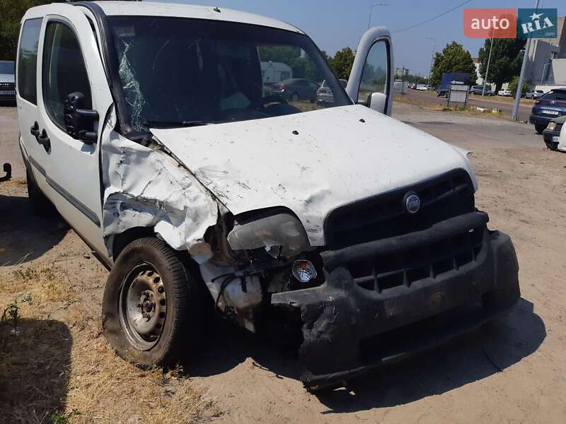 Минивэн Fiat Doblo 2001 в Киеве
