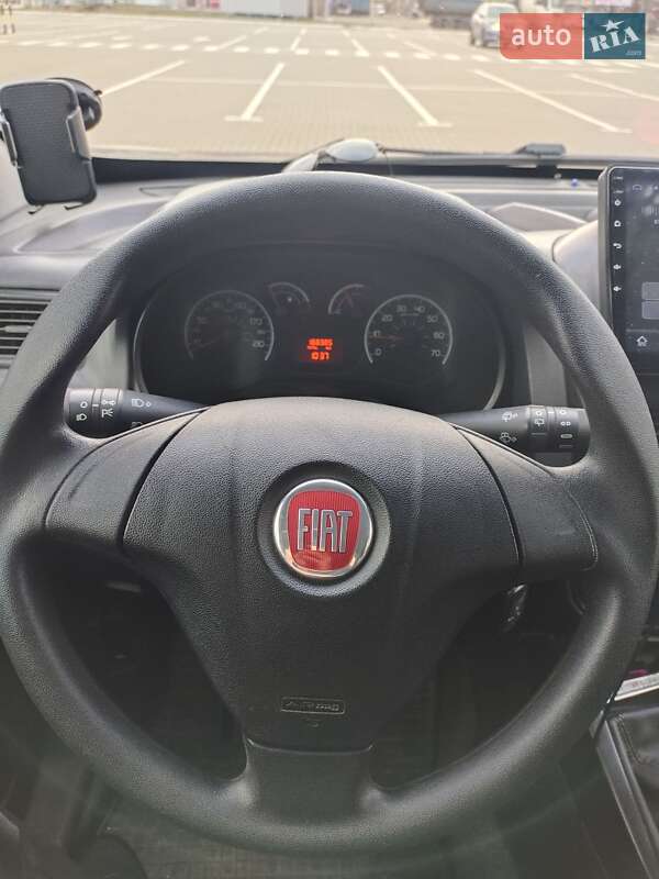 Минивэн Fiat Doblo 2010 в Сумах фото 7 Минивэн Fiat Doblo 2010 в Сумах