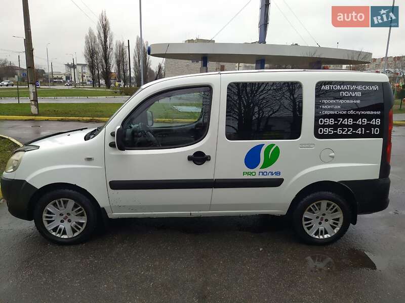 Минивэн Fiat Doblo 2009 в Кременчуге