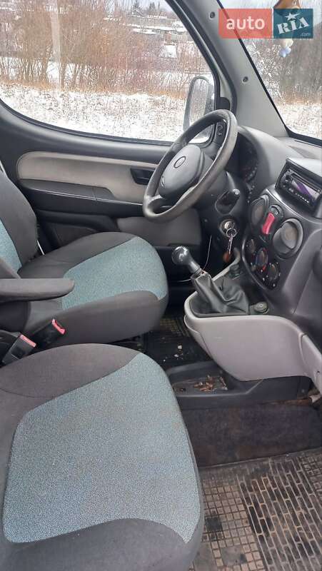Минивэн Fiat Doblo 2008 в Сумах