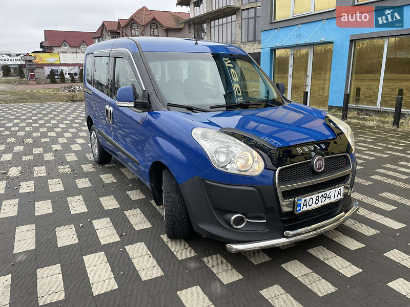 Мінівен Fiat Doblo 2011 в Тячеві