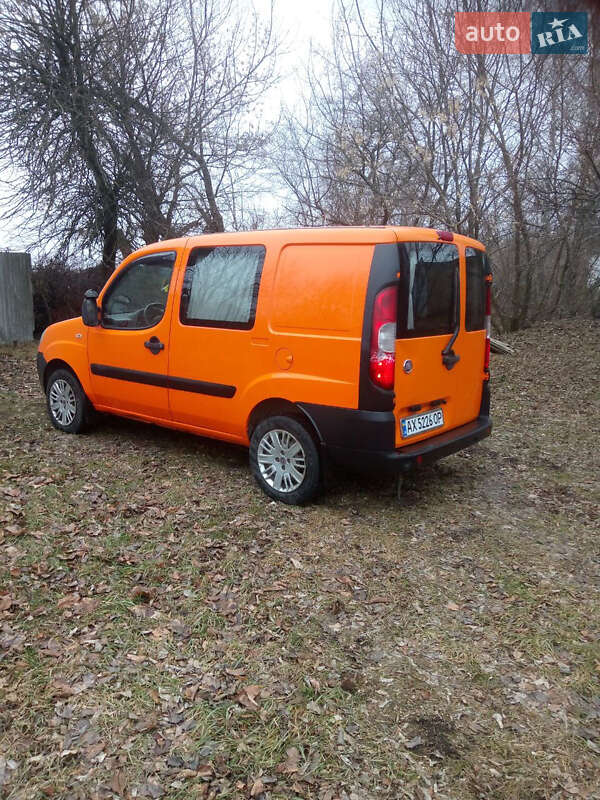 Минивэн Fiat Doblo 2008 в Полтаве