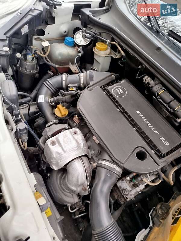 Минивэн Fiat Doblo 2012 в Днепре