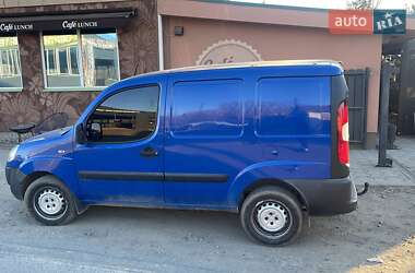 Грузовой фургон Fiat Doblo 2009 в Ужгороде