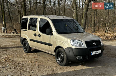 Минивэн Fiat Doblo 2012 в 