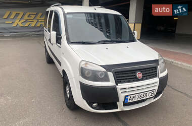 Минивэн Fiat Doblo 2008 в Киеве