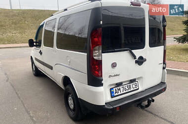 Минивэн Fiat Doblo 2008 в Киеве