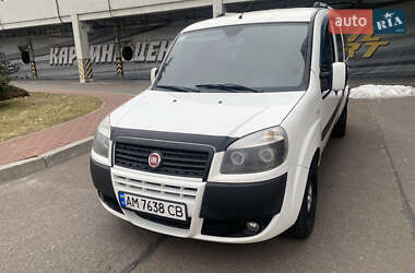 Минивэн Fiat Doblo 2008 в Киеве