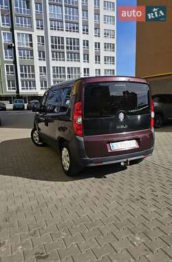 Мінівен Fiat Doblo 2010 в Чернівцях