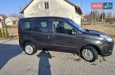 Мінівен Fiat Doblo 2011 в 