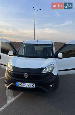 Грузовой фургон Fiat Doblo 2015 в 