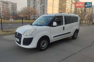 Минивэн Fiat Doblo 2010 в Киеве