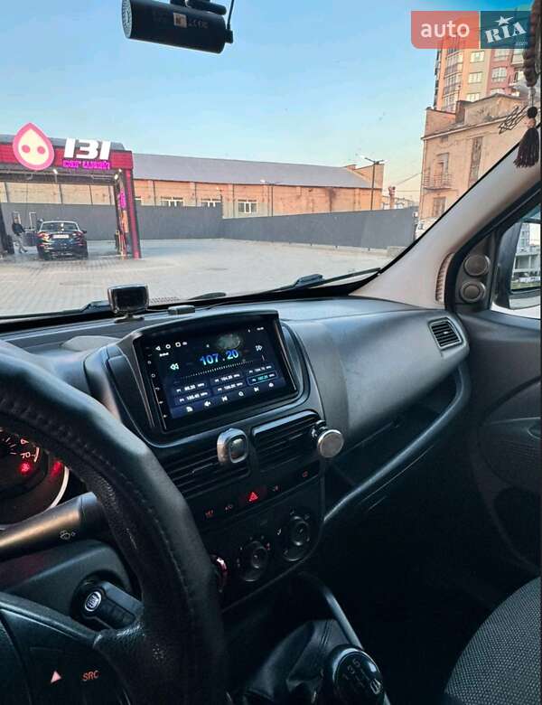 Минивэн Fiat Doblo 2012 в Львове