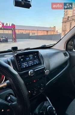 Минивэн Fiat Doblo 2012 в 