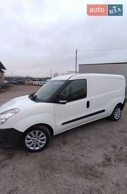 Вантажний фургон Fiat Doblo 2011 в 