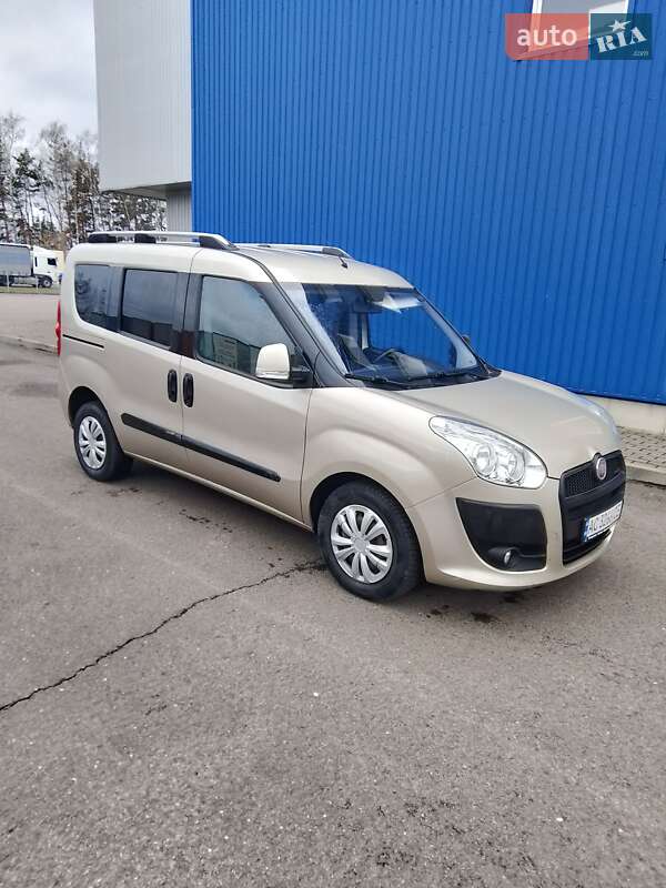 Минивэн Fiat Doblo 2010 в Ковеле