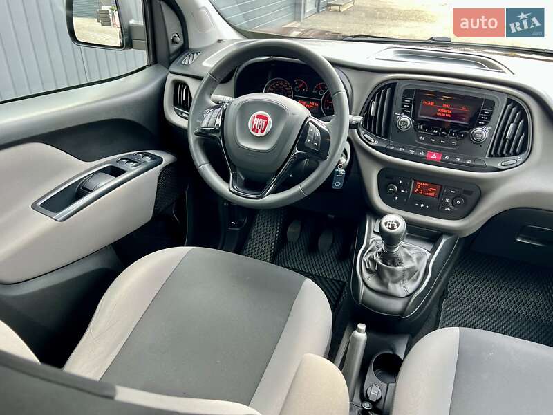 Минивэн Fiat Doblo 2019 в Киеве фото 58 Минивэн Fiat Doblo 2019 в Киеве
