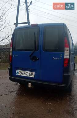 Грузопассажирский фургон Fiat Doblo 2003 в 
