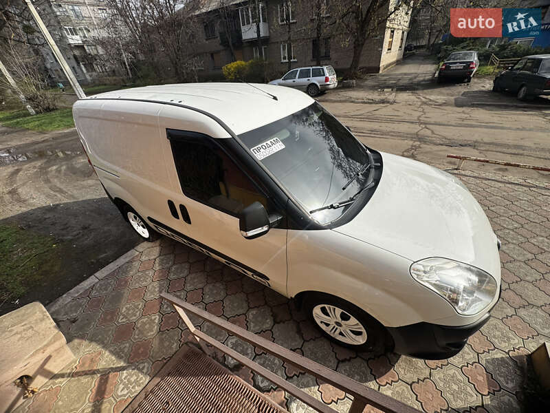 Грузовой фургон Fiat Doblo 2013 в Славянске