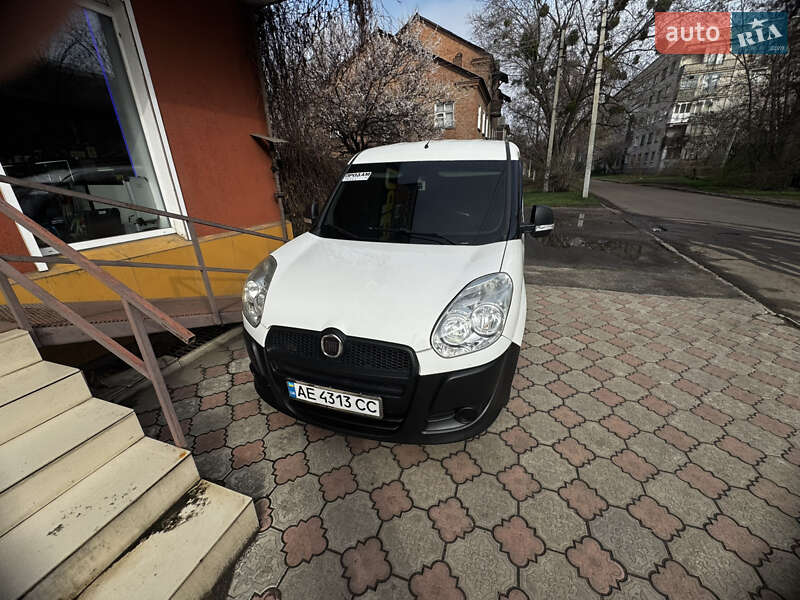 Грузовой фургон Fiat Doblo 2013 в Славянске