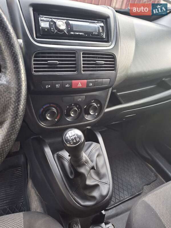 Мінівен Fiat Doblo 2010 в Виноградові