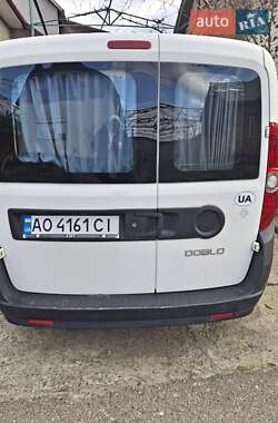 Мінівен Fiat Doblo 2010 в 