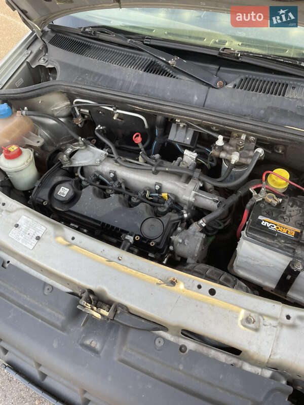 Минивэн Fiat Doblo 2002 в Здолбунове