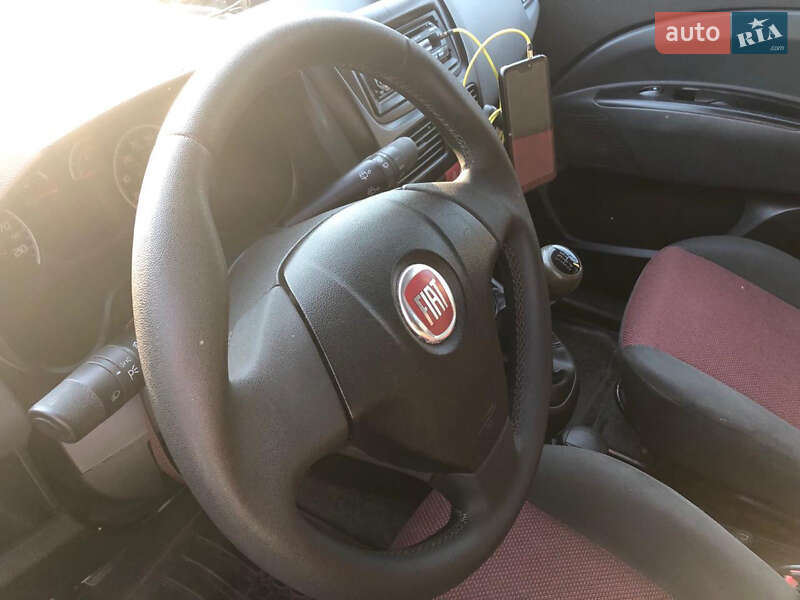 Минивэн Fiat Doblo 2011 в Понорнице фото 6 Минивэн Fiat Doblo 2011 в Понорнице
