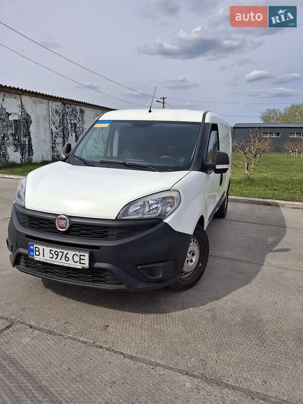 Грузовой фургон Fiat Doblo 2016 в 
