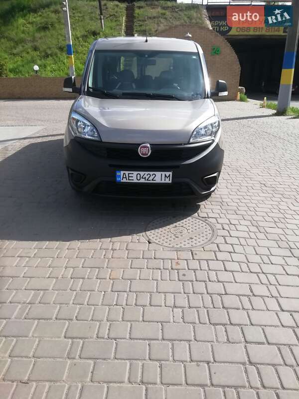 Минивэн Fiat Doblo 2017 в 