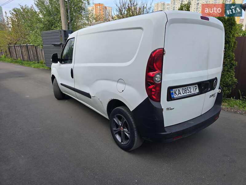 Вантажний фургон Fiat Doblo 2013 в Києві