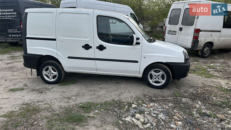 Грузовой фургон Fiat Doblo 2005 в 